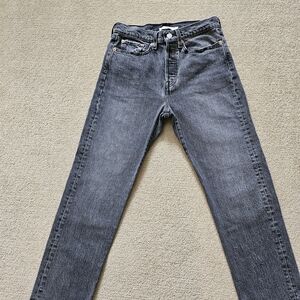 Levi's Premium Wedgie Straight Leg Black Jeans. Stitched Hem. Size 27 x 26